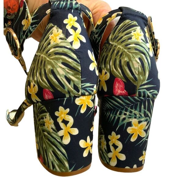 1901 Ellery Sandal Heels in Navy Hawaii Tropical Print Size 12M - Picture 7 of 11